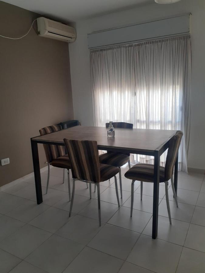 Apartamento Departamento Witcomb Con Estacionamiento Bahía Blanca Exterior foto